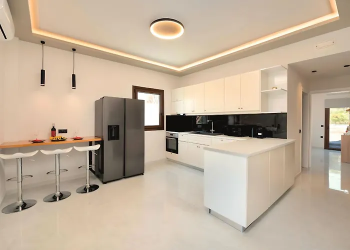 Stafa Privater Pool By Interhome